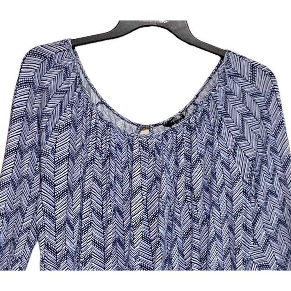 Daisy Fuentes Top Women's Size Large Blue White Loose/Baggy Long Sleeve Knit - Picture 2 of 9